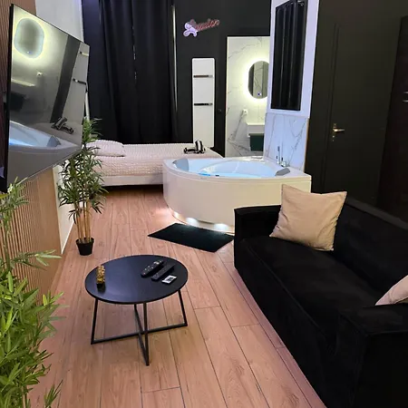 דירה L Evazion Jacuzzi